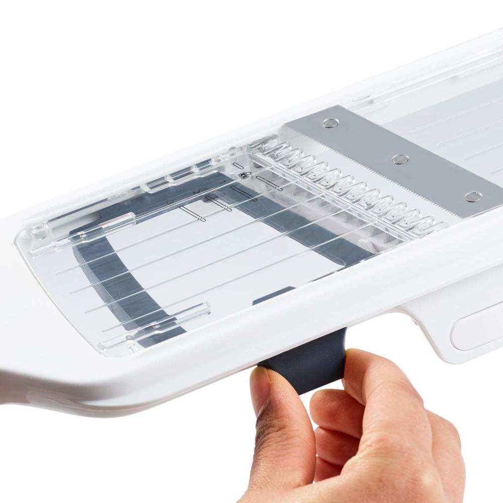 ZYLISS MANDOLINE HANDHELD SLICER, Zyliss
