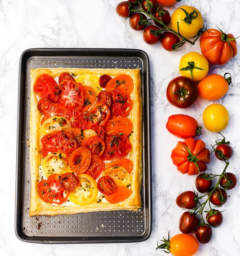 MASTERCLASS CRUSTY BAKE NON-STICK BAKING/COOKIE TRAY, 39X27X2CM, SLEEVED, Masterclass