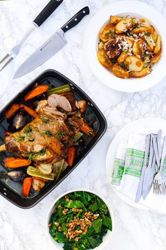 MASTERCLASS NON-STICK ROASTER WITH RACK, 40X28X7.5CM, DISPLAY BOXED, Masterclass