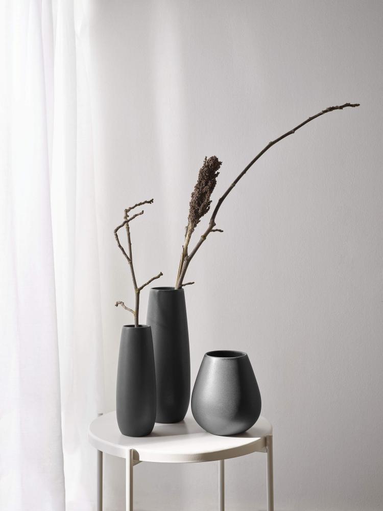 EASE VĀZE D6CM, H25CM, MELNA, FAJANSS, ASA Selection