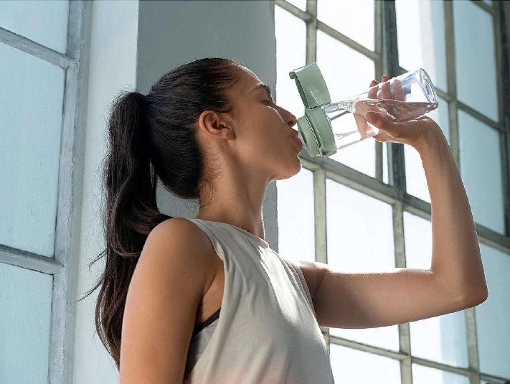 BRITA water filtering bottle VITAL 0,6l. light green, BRITA