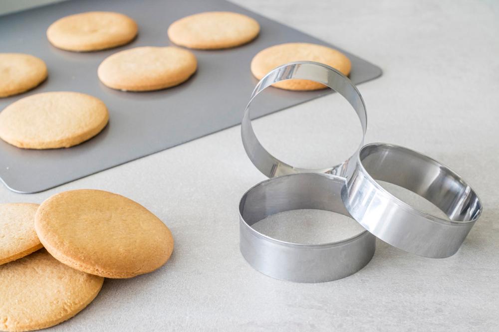 KITCHENCRAFT COOKIE CUTTER MEDIUM ROUND, Kitchen Craft